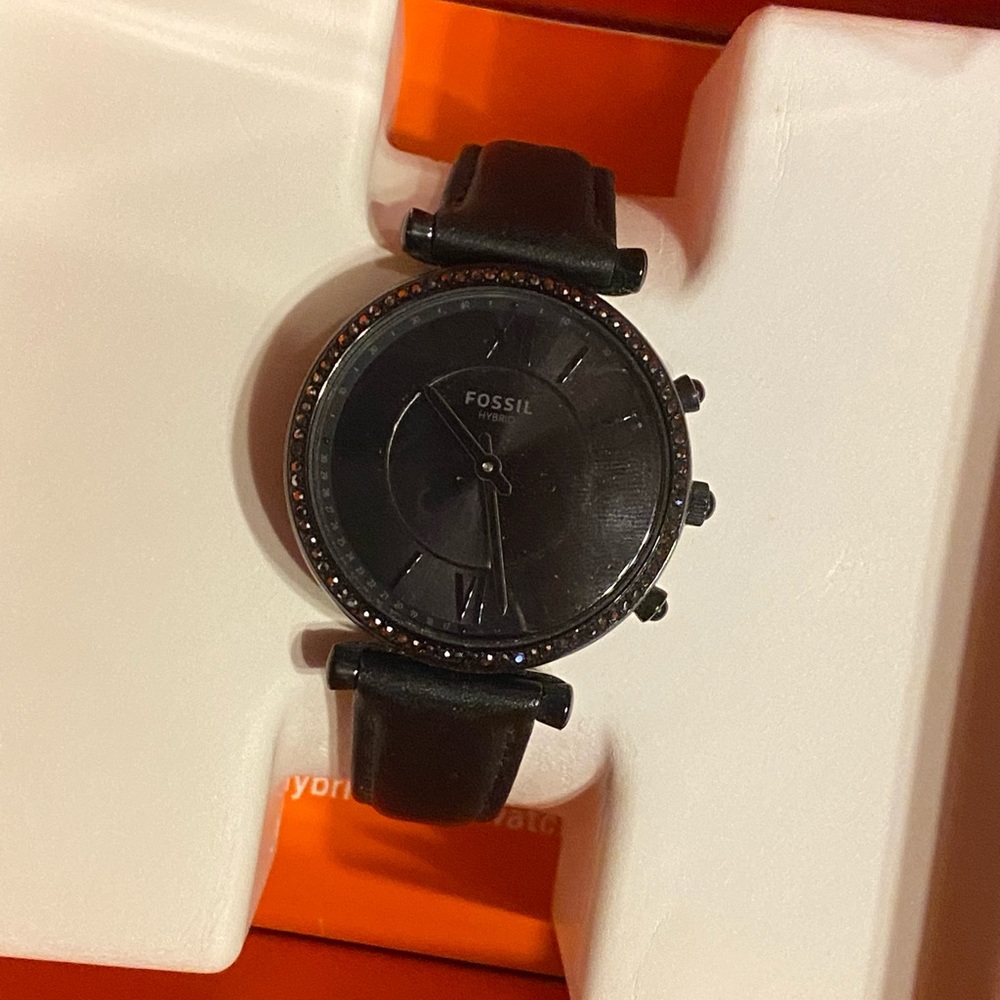 Hybrid Fossil smart watch